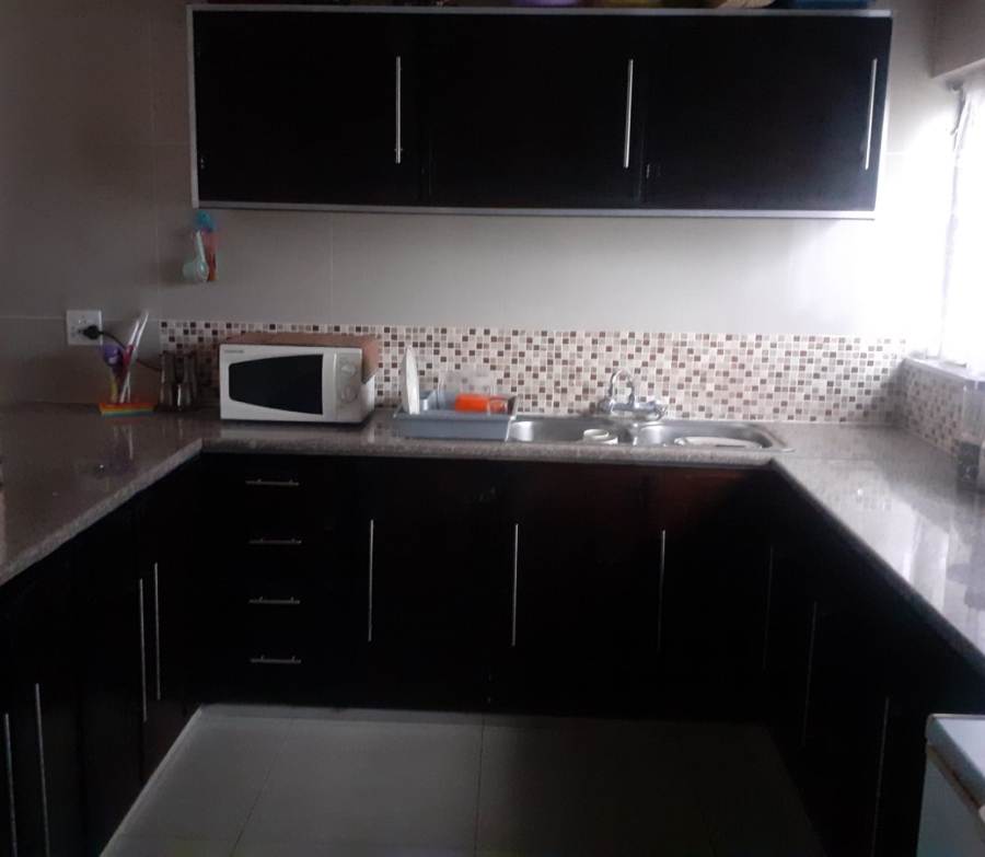 3 Bedroom Property for Sale in St Michaels On Sea KwaZulu-Natal