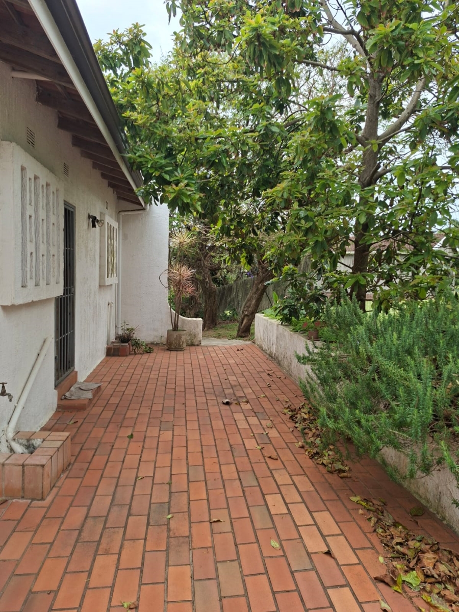 4 Bedroom Property for Sale in Glenmore KwaZulu-Natal