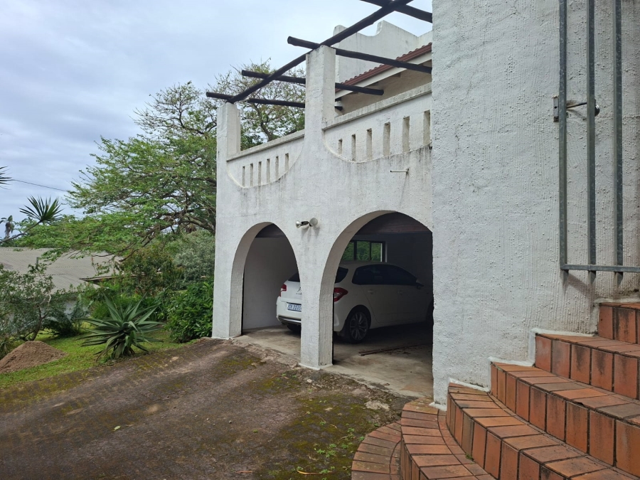 4 Bedroom Property for Sale in Glenmore KwaZulu-Natal