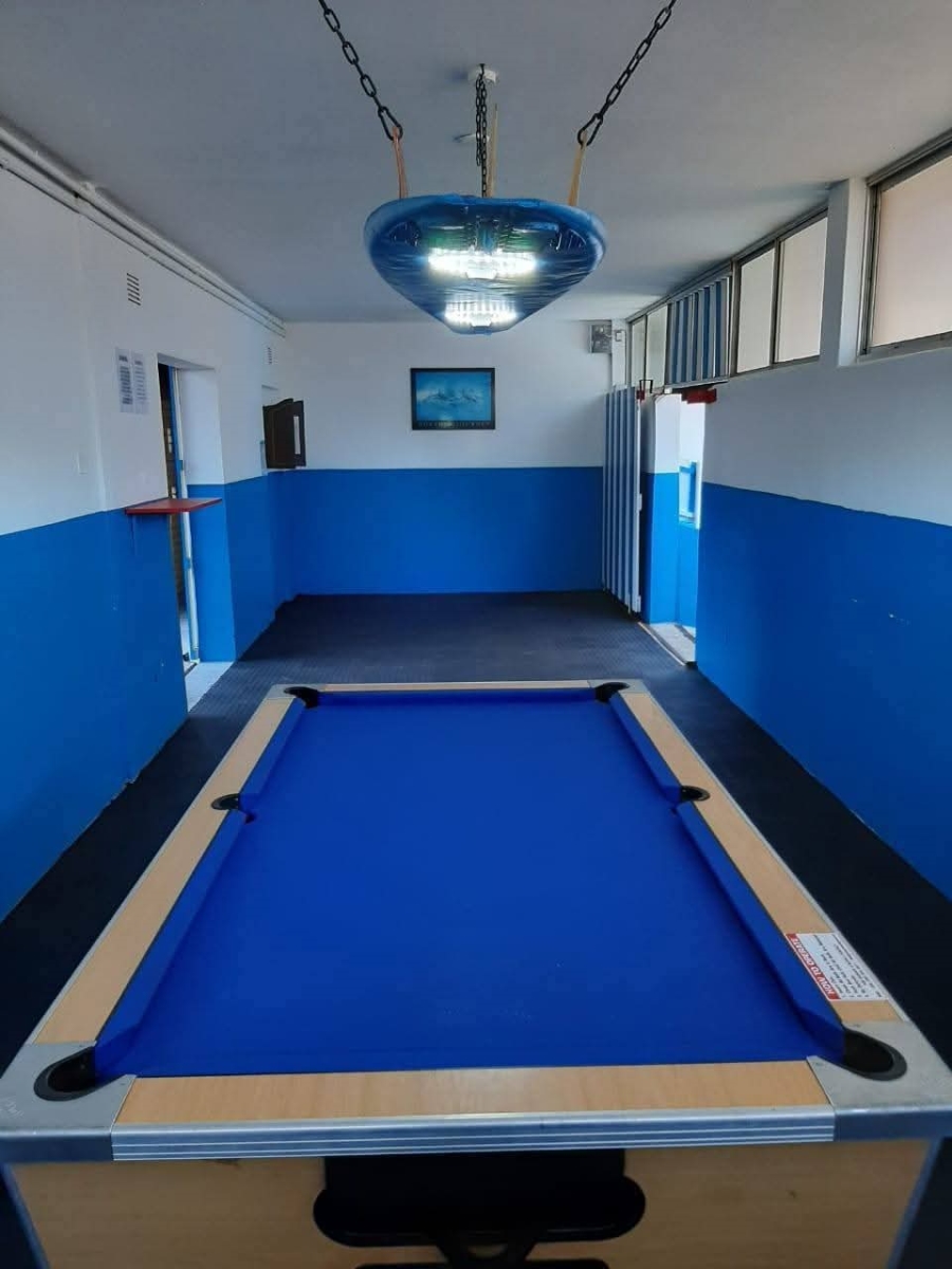 2 Bedroom Property for Sale in Amanzimtoti KwaZulu-Natal