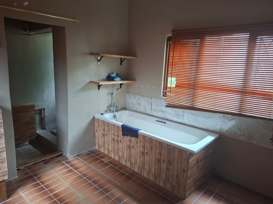 4 Bedroom Property for Sale in Uvongo Beach KwaZulu-Natal