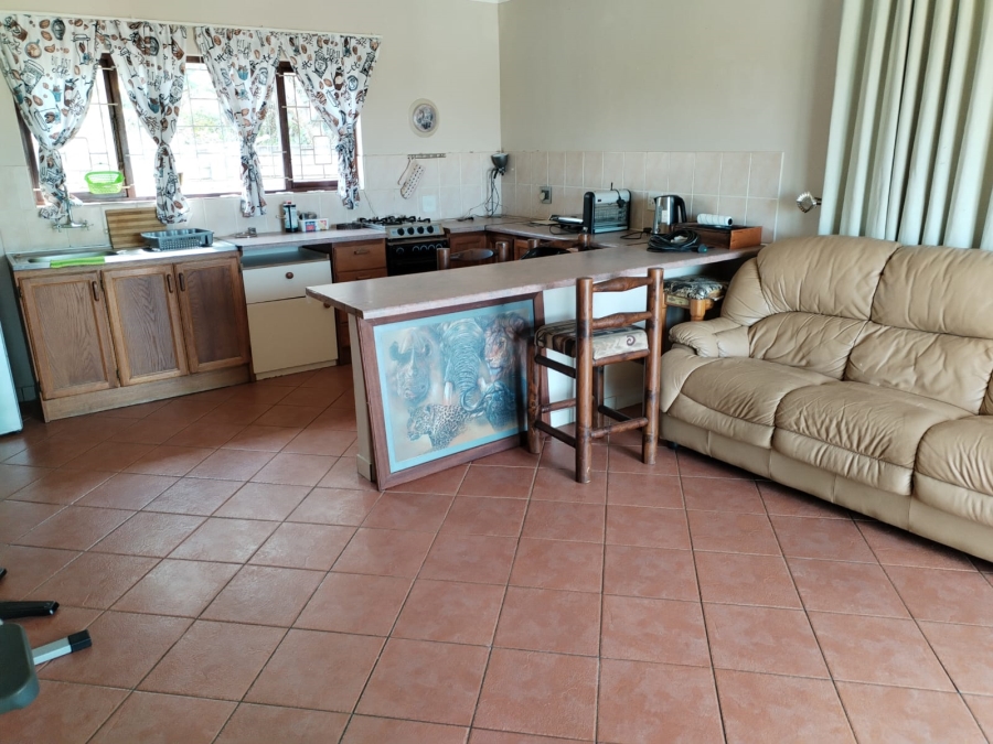 4 Bedroom Property for Sale in Port Edward KwaZulu-Natal