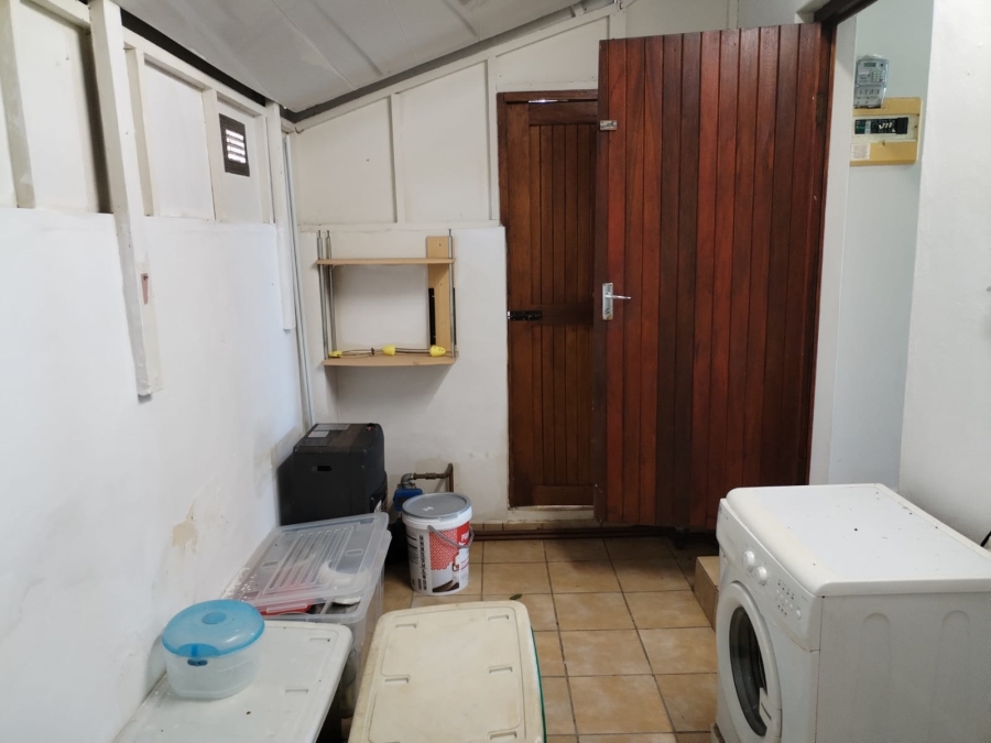 4 Bedroom Property for Sale in Port Edward KwaZulu-Natal