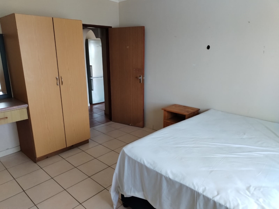 4 Bedroom Property for Sale in Port Edward KwaZulu-Natal