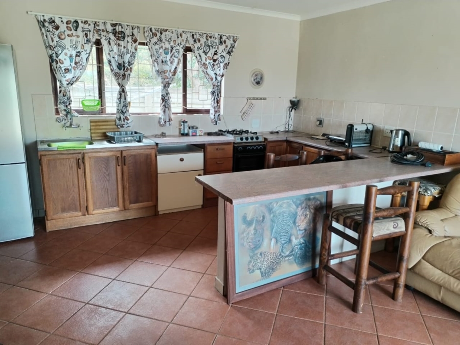 4 Bedroom Property for Sale in Port Edward KwaZulu-Natal