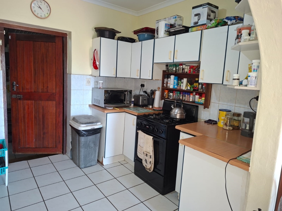 4 Bedroom Property for Sale in Port Edward KwaZulu-Natal