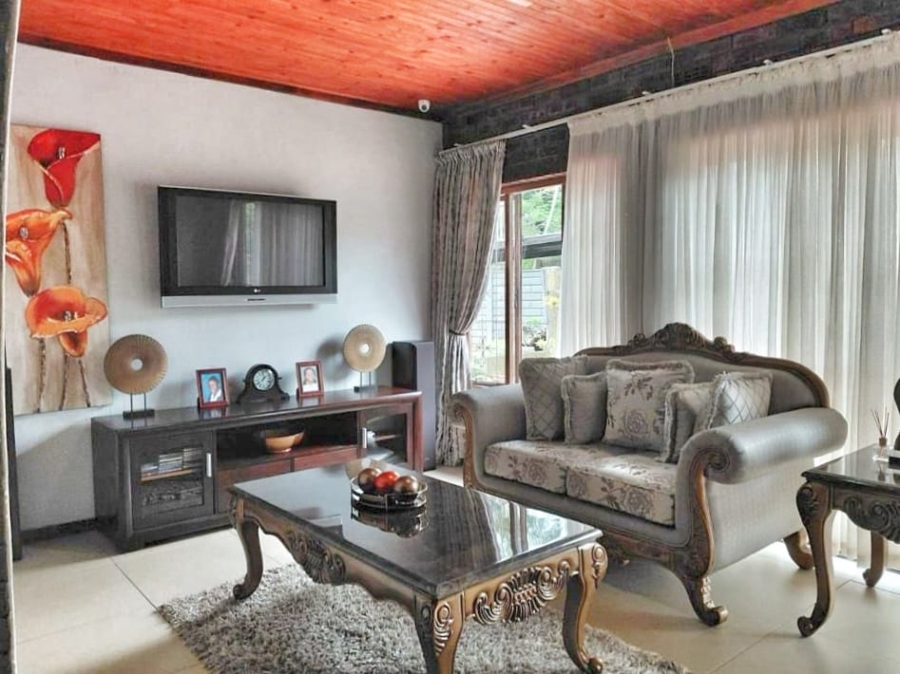 To Let 3 Bedroom Property for Rent in Veld En Vlei KwaZulu-Natal