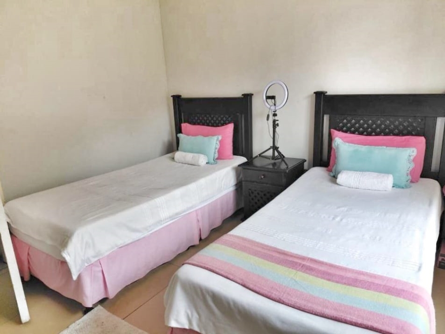 To Let 3 Bedroom Property for Rent in Veld En Vlei KwaZulu-Natal