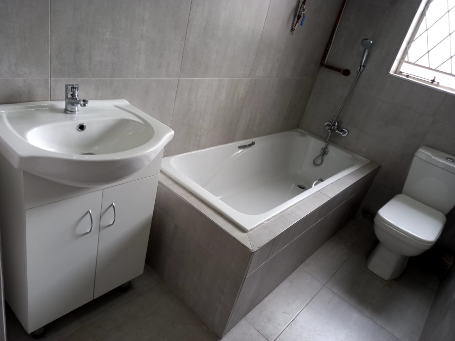 2 Bedroom Property for Sale in Durban Central KwaZulu-Natal