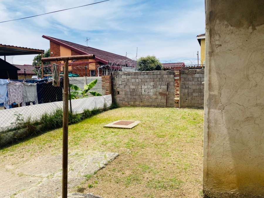 3 Bedroom Property for Sale in Acaciaville KwaZulu-Natal