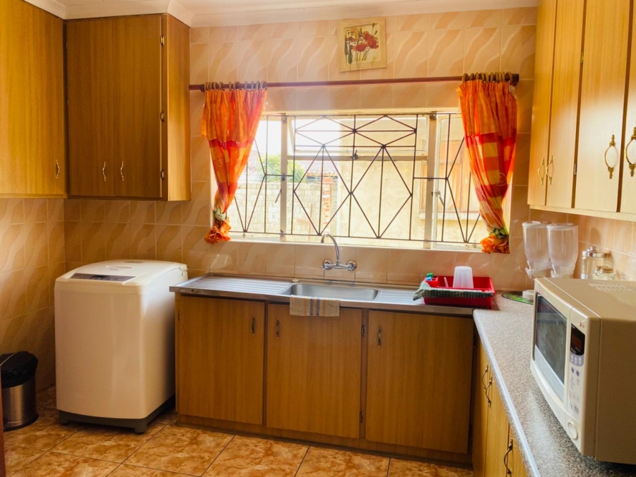 3 Bedroom Property for Sale in Acaciaville KwaZulu-Natal