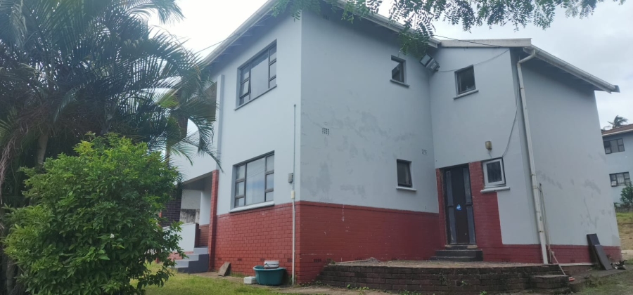 8 Bedroom Property for Sale in Grosvenor KwaZulu-Natal