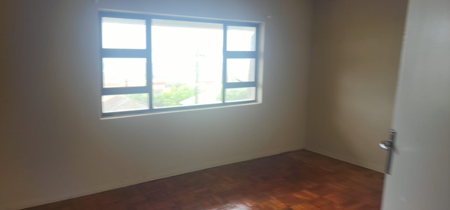 8 Bedroom Property for Sale in Grosvenor KwaZulu-Natal