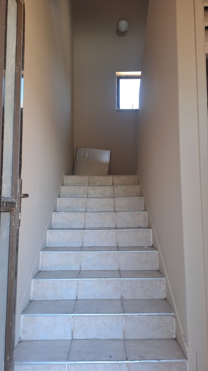 8 Bedroom Property for Sale in Grosvenor KwaZulu-Natal