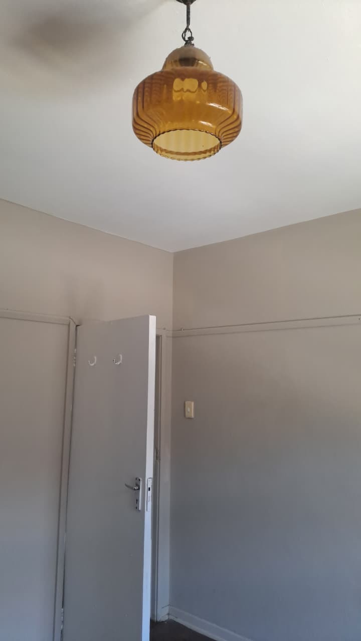 8 Bedroom Property for Sale in Grosvenor KwaZulu-Natal