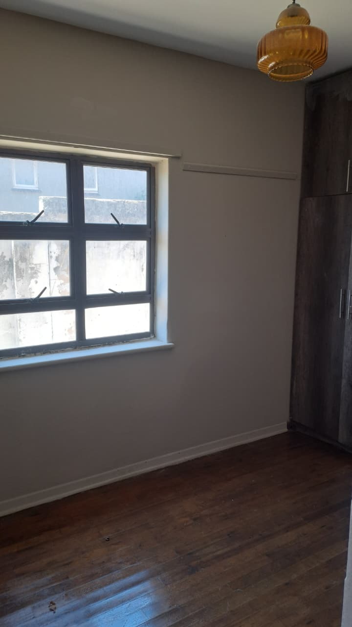 8 Bedroom Property for Sale in Grosvenor KwaZulu-Natal