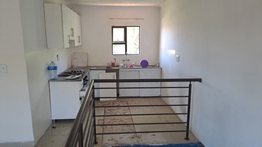 8 Bedroom Property for Sale in Grosvenor KwaZulu-Natal