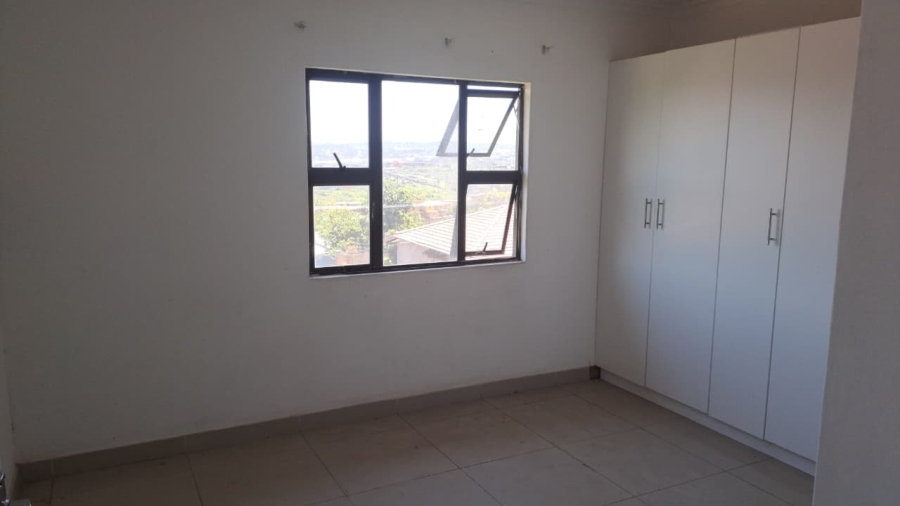 8 Bedroom Property for Sale in Grosvenor KwaZulu-Natal