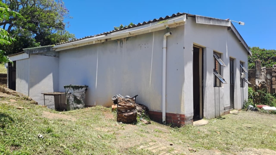 8 Bedroom Property for Sale in Grosvenor KwaZulu-Natal