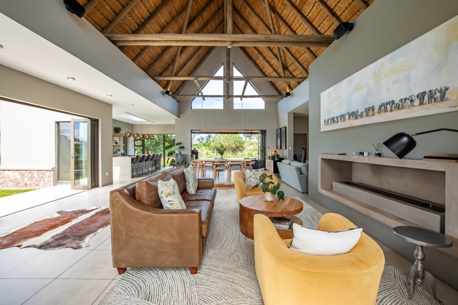 4 Bedroom Property for Sale in Phezulu KwaZulu-Natal