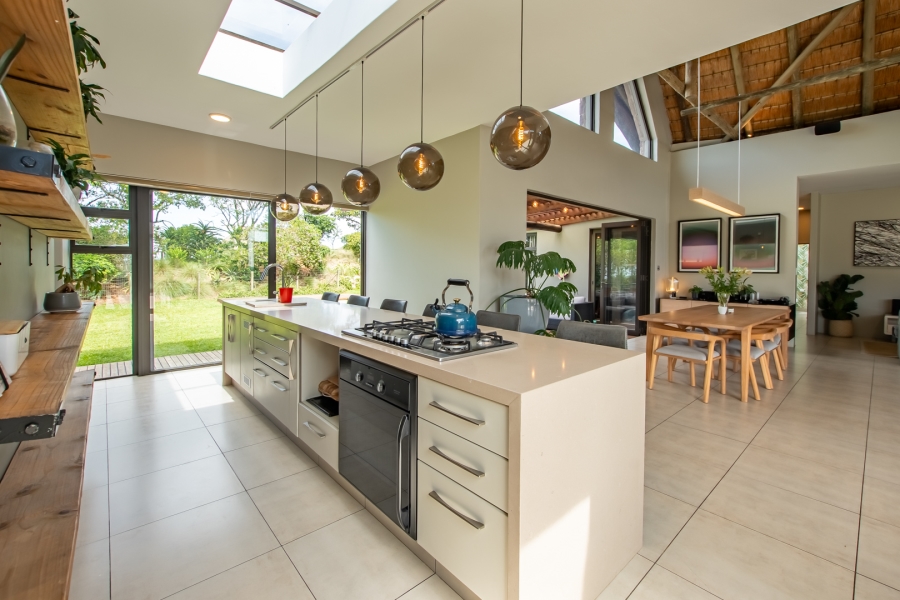 4 Bedroom Property for Sale in Phezulu KwaZulu-Natal