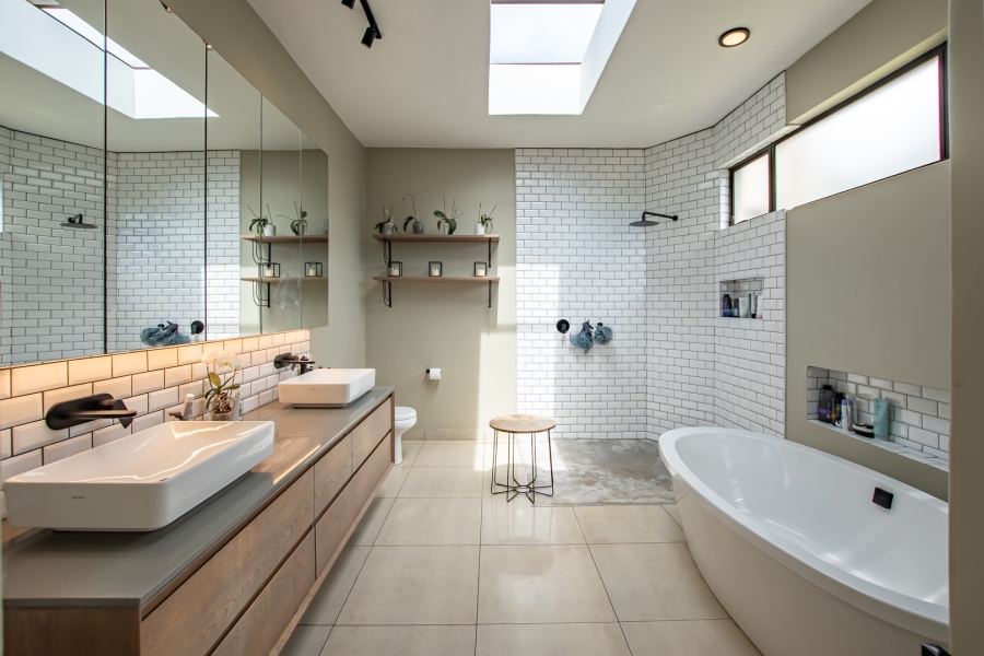 4 Bedroom Property for Sale in Phezulu KwaZulu-Natal