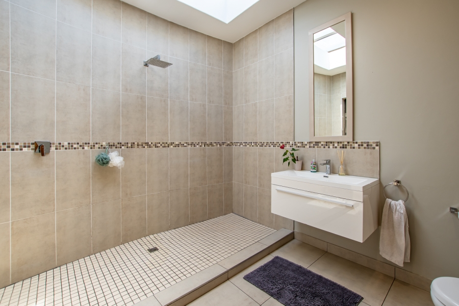 4 Bedroom Property for Sale in Phezulu KwaZulu-Natal