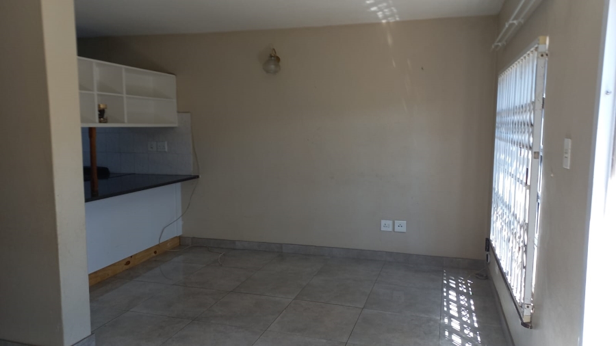 To Let 2 Bedroom Property for Rent in Meer En See KwaZulu-Natal