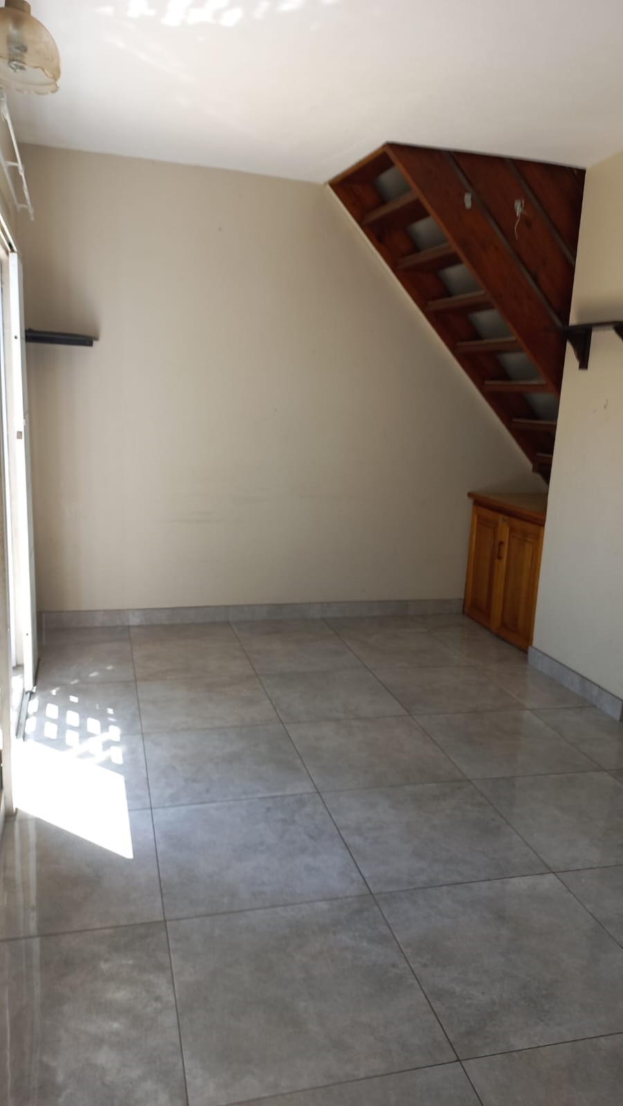 To Let 2 Bedroom Property for Rent in Meer En See KwaZulu-Natal