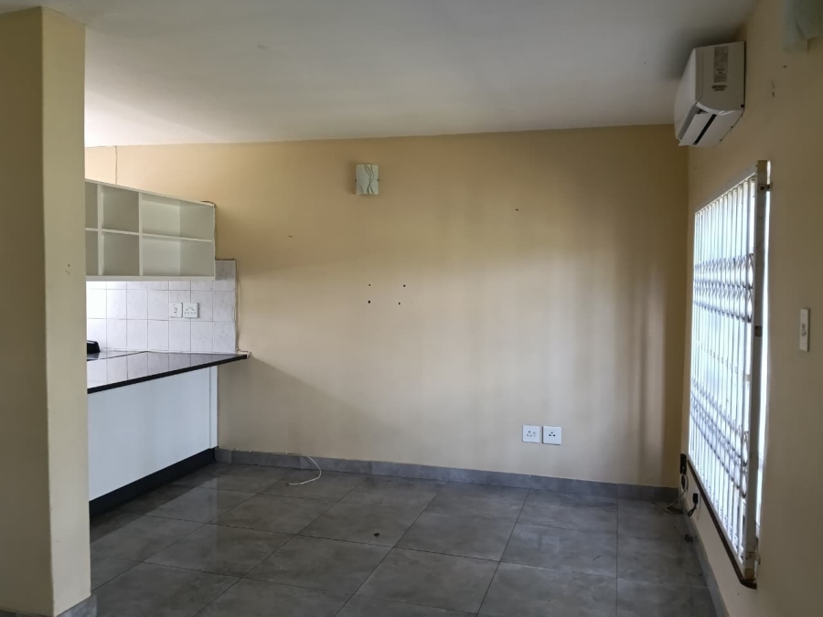 To Let 2 Bedroom Property for Rent in Meer En See KwaZulu-Natal