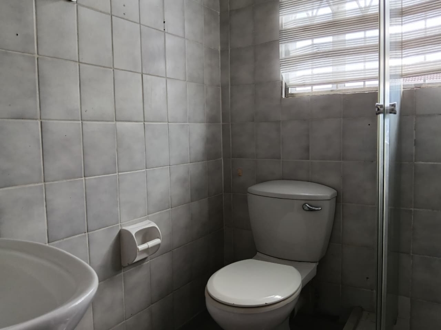 To Let 2 Bedroom Property for Rent in Meer En See KwaZulu-Natal