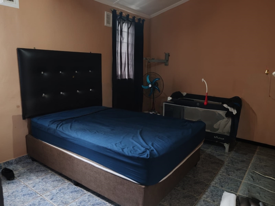 2 Bedroom Property for Sale in Lenham KwaZulu-Natal
