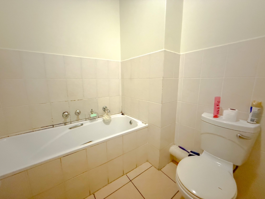 2 Bedroom Property for Sale in Empangeni Central KwaZulu-Natal