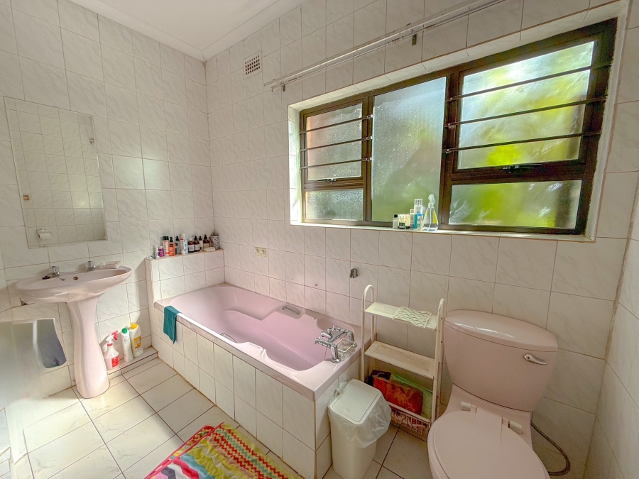 4 Bedroom Property for Sale in Kildare KwaZulu-Natal