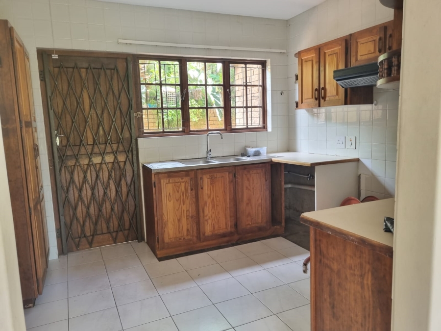 5 Bedroom Property for Sale in Glenwood KwaZulu-Natal