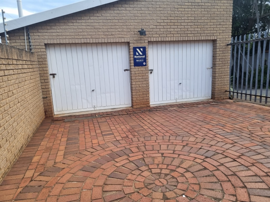 5 Bedroom Property for Sale in Glenwood KwaZulu-Natal