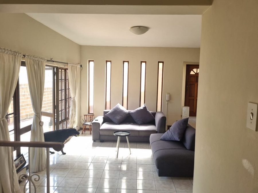 5 Bedroom Property for Sale in Glenwood KwaZulu-Natal