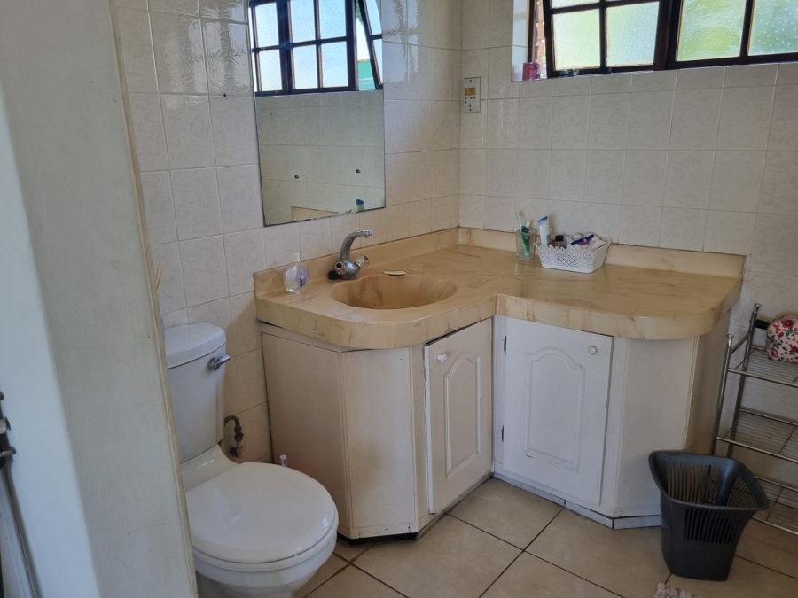 5 Bedroom Property for Sale in Glenwood KwaZulu-Natal