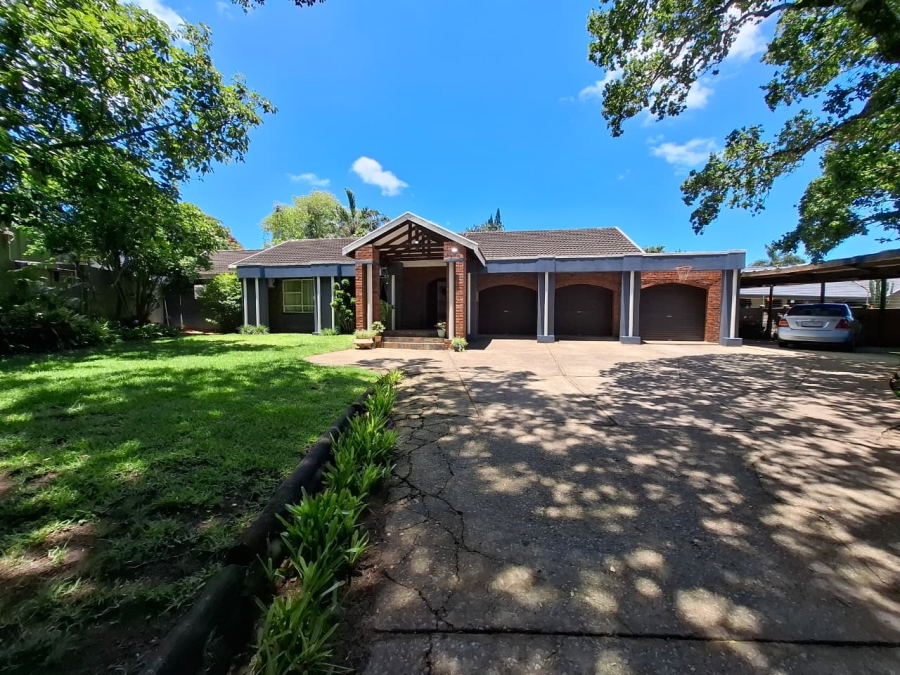 4 Bedroom Property for Sale in Meer En See KwaZulu-Natal