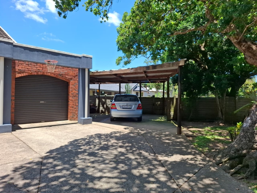 4 Bedroom Property for Sale in Meer En See KwaZulu-Natal