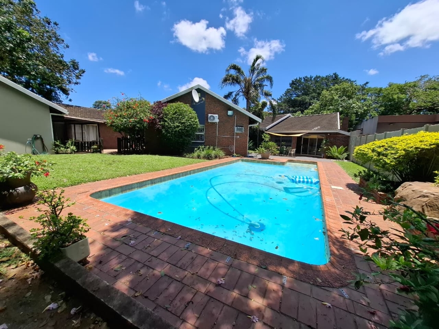 4 Bedroom Property for Sale in Meer En See KwaZulu-Natal
