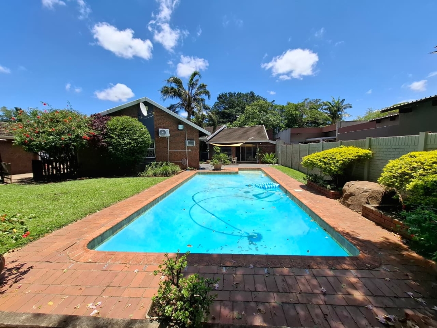 4 Bedroom Property for Sale in Meer En See KwaZulu-Natal