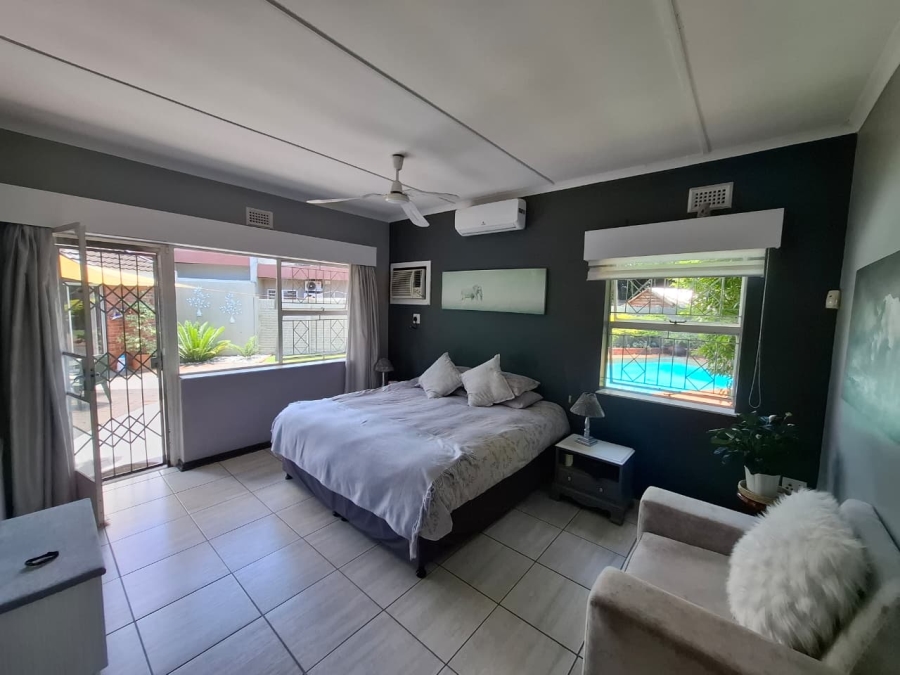 4 Bedroom Property for Sale in Meer En See KwaZulu-Natal