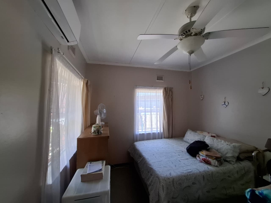 4 Bedroom Property for Sale in Meer En See KwaZulu-Natal