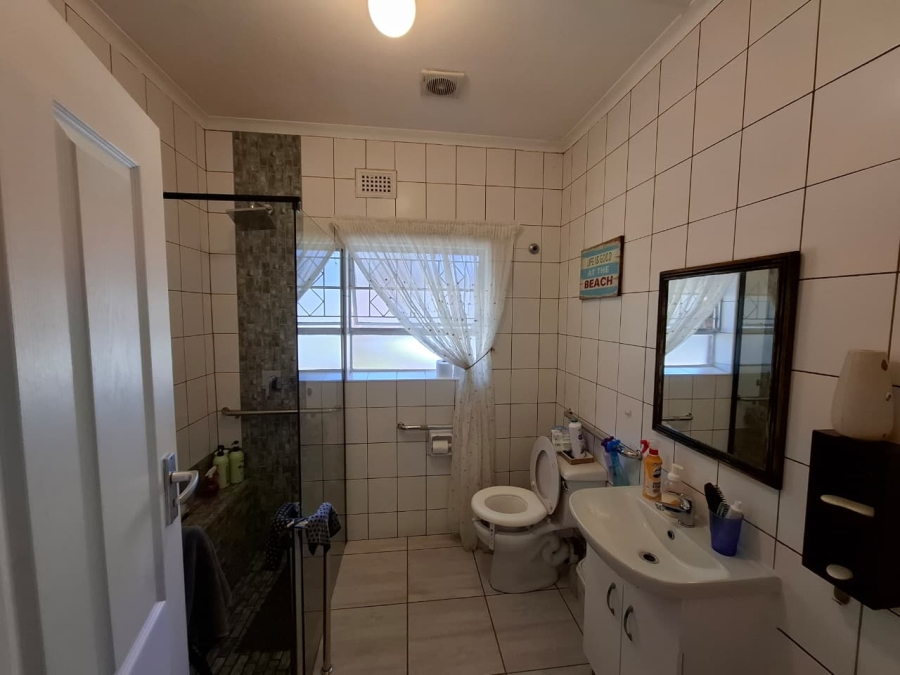 4 Bedroom Property for Sale in Meer En See KwaZulu-Natal