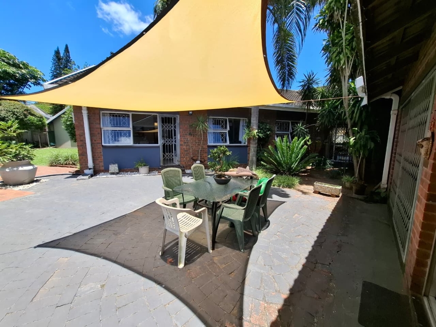 4 Bedroom Property for Sale in Meer En See KwaZulu-Natal