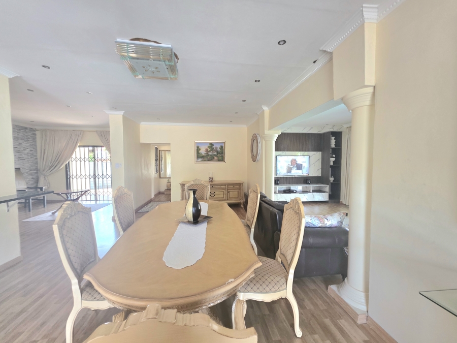 4 Bedroom Property for Sale in Veld En Vlei KwaZulu-Natal