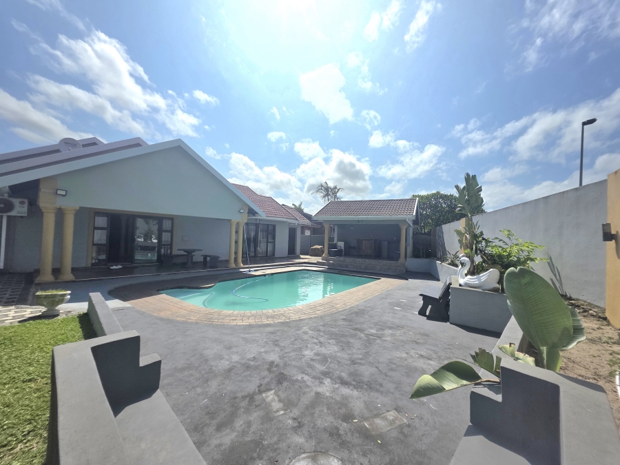 4 Bedroom Property for Sale in Veld En Vlei KwaZulu-Natal