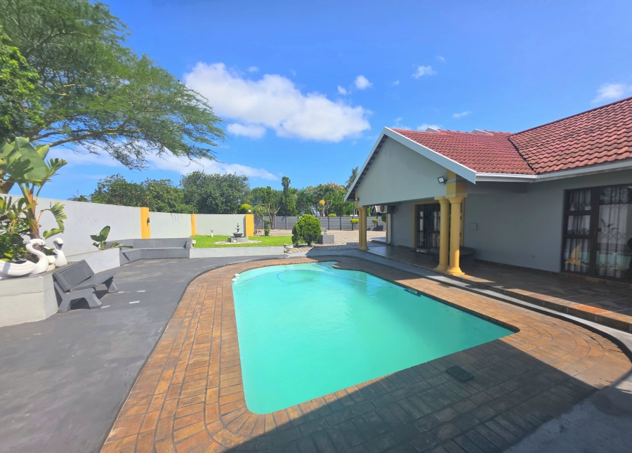 4 Bedroom Property for Sale in Veld En Vlei KwaZulu-Natal