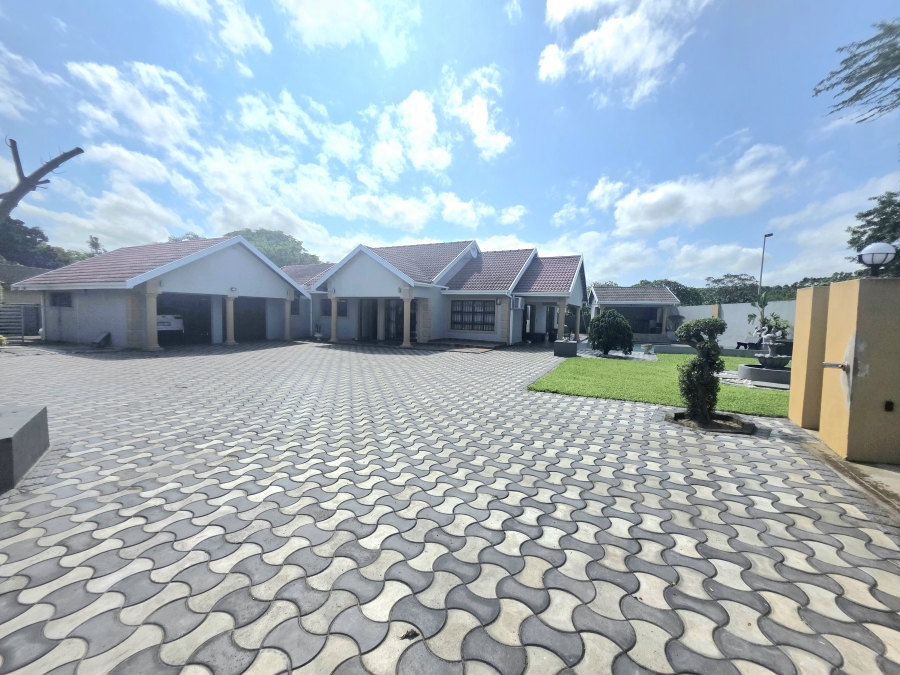 4 Bedroom Property for Sale in Veld En Vlei KwaZulu-Natal